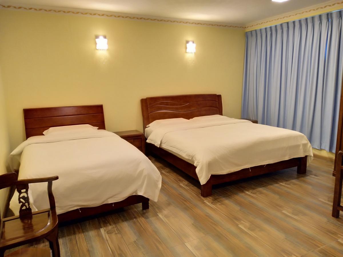 Uncle Ho Motel Papar エクステリア 写真