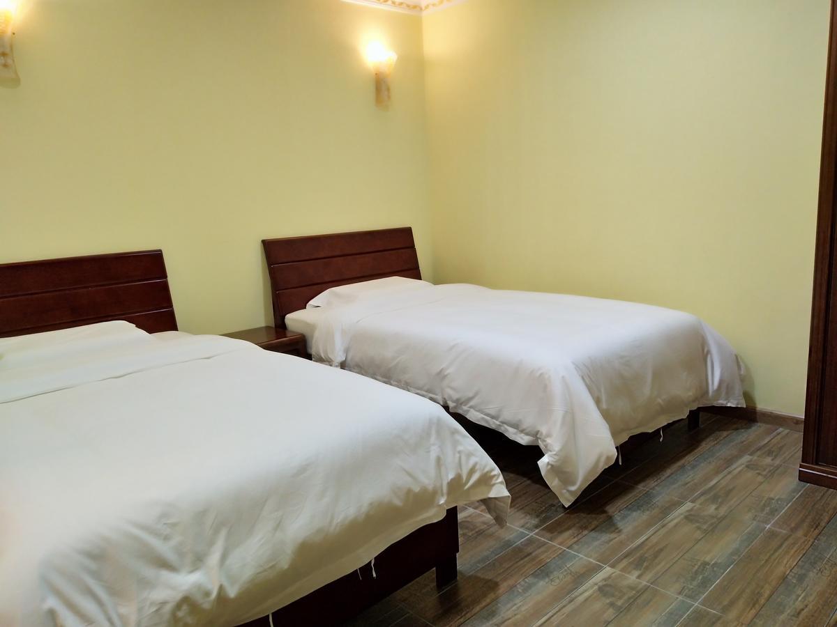 Uncle Ho Motel Papar エクステリア 写真